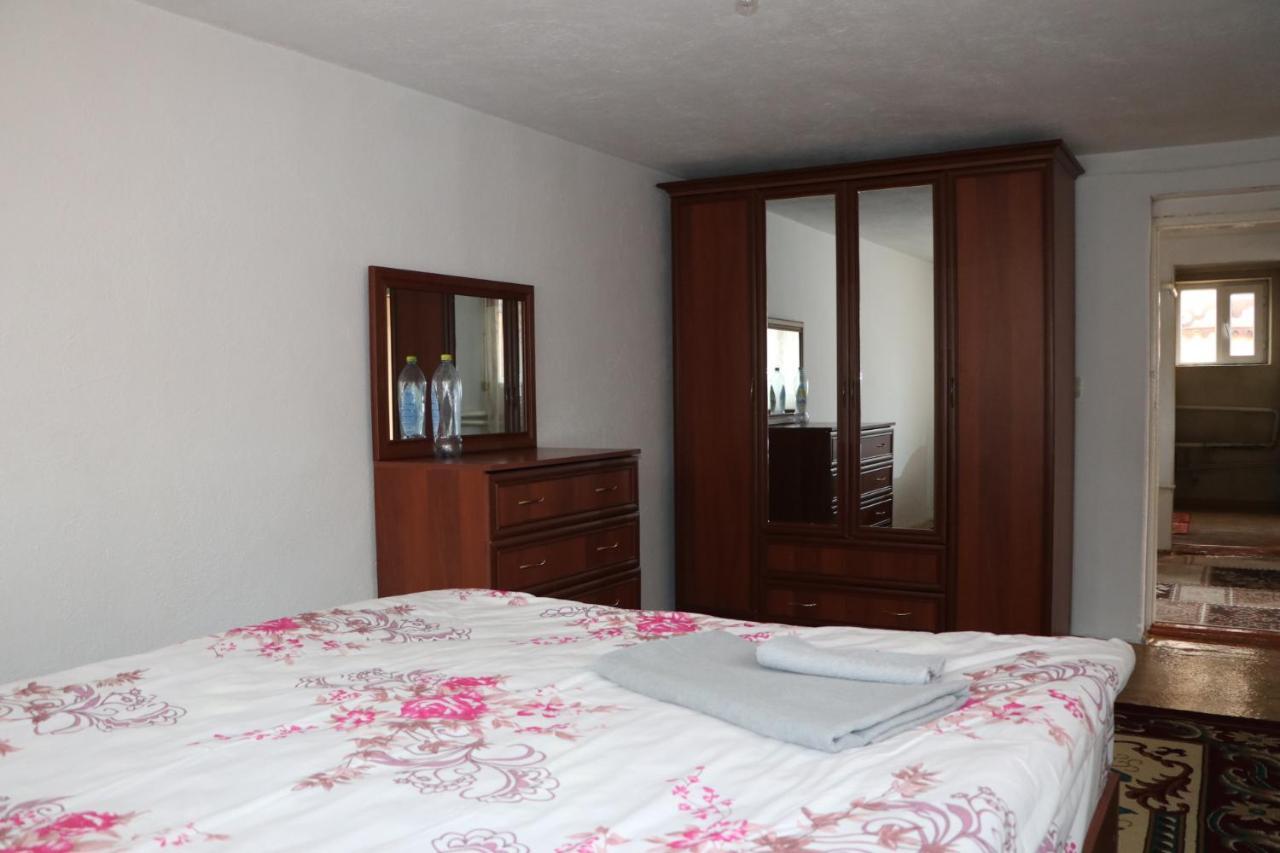 Guest House Baiel Bokonbayevo Zewnętrze zdjęcie