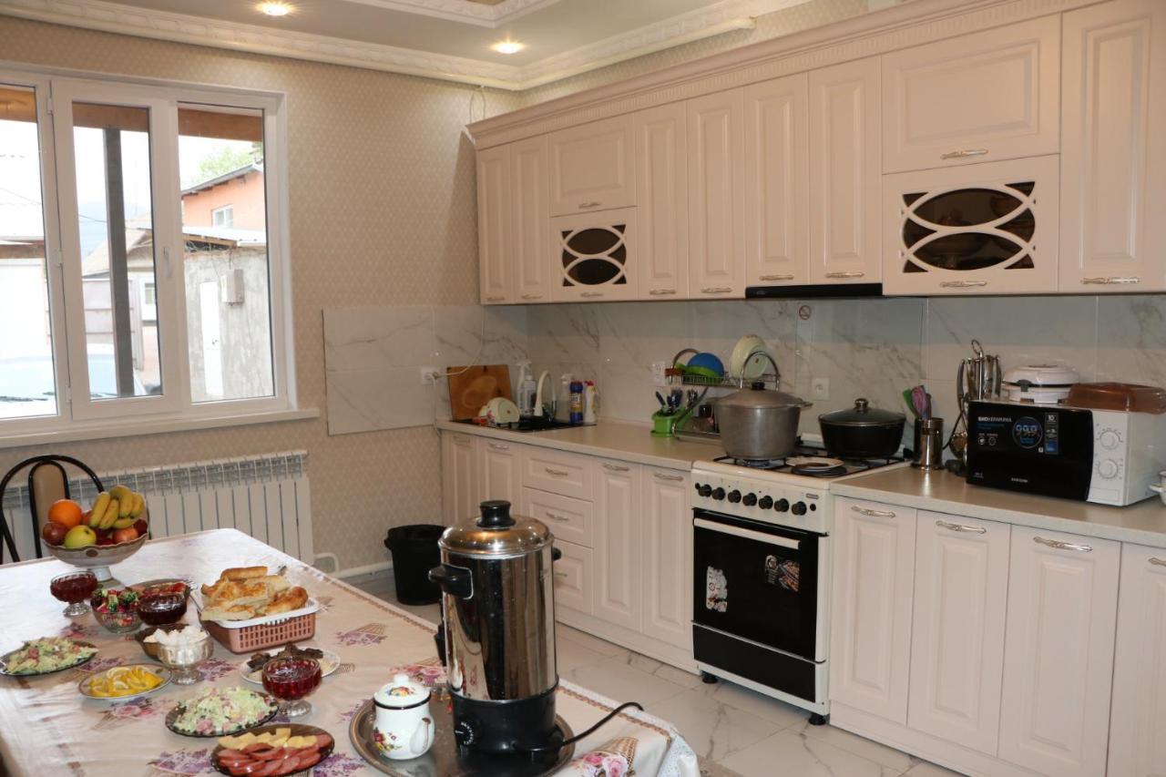 Guest House Baiel Bokonbayevo Zewnętrze zdjęcie